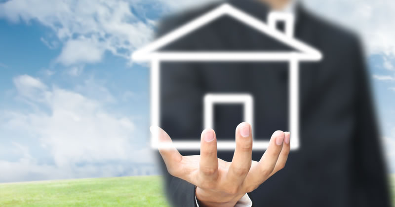 Professional public adjuster protecting homeowner interests